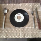 vandals 61 & pheasey lewis hit me baby one more wine