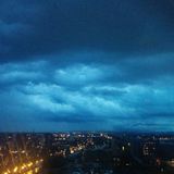 showers and thunderstorms mix