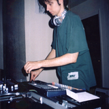 Live - 12/08/2002