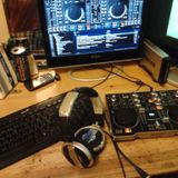 Valesz One Hour Mix@Live from Home 2