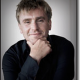 Serena & Johnny interview Nigel Marsh, author of Fat Forty & Fired on Bondi FM