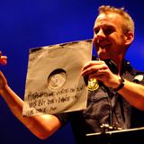 FATBOY SLIM live on 102fm radio, tel aviv israel 23.02.2002