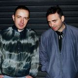 Djs Pareja - Paraplan Radio Mix #23 (April 2011)