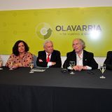 Conferencia de Prensa de Adolfo Pérez Esquivel en su visita a Olavarría, Doctor Honoris Causa UNICEN