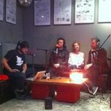 Mental op café met Thot en Black Basset