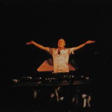 06 11 2000 - Fatboy Slim Live @ The Virgin Megastore On The Union State, New York, USA