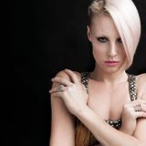 Emma Hewitt - Waiting (Ari Rios Con-Go Rework)