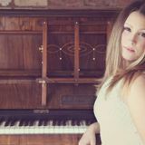 Hour One: Sophie Ray performing on Radio Dacorum 27.02.13