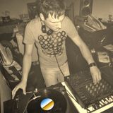 Mister Beetz - tonKunst (hOuSe)