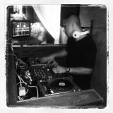 Dj Uniq - Can You Feel It
