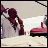 Vocal DJ Vincent Vilouca - Live set @ OMEO and Friendz part one including vocals In The Air Tonight