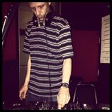 Benny ill (Horsepower Productions) live mix'n'Blend