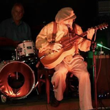 Plymouth Blues Society No 2: 4-Robin Henkel & Ric Lee (with Mama Tokus)
