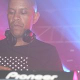 Thirty3 mix by DJ Dee