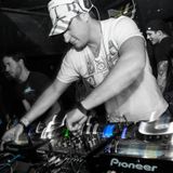 Niklis C Live at Y