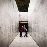 LR042 feat. The Perezidents