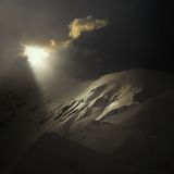 UNCANNY VALLEY - Futureclassics ambient mix