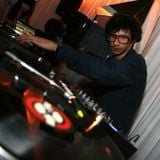 Dj Miguel Parente - Set @ Five Senses 15-04-2011 (Part 1) Local: Plastic Deluxe Club