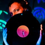 DJ Freak - weekly fashion music radioshow FashionTime #3 on radio Premium (www.rpfm.ru)