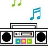 El radio está tocando tu canción #leodan martes 14oct14