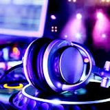 Showtek VS R.I.O - FreeStylee