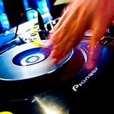 DJ BennyHy 25th January 2015 - Bringing in the groove, turning up the bass.