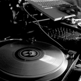 LIVE 001