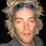 Adam Freeland Essential Mix 11/05/2003