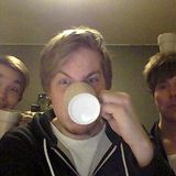 Grustaget 06: Framtiden, Fluff och Faeceskaffe