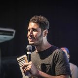 Pra ser feliz: mude - Gustavo Meneghetti