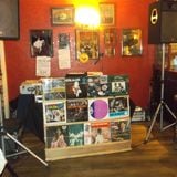 SOUL TIME WITH VINTAGE VINYL-NOV 2014 AT THE FOX AND HOUNDS, CAVERSHAM, READING.