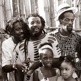 Gregory Isaacs, Dennis Brown & Freddie Mc Gregor Mixtape