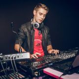 Eiven Energy - deep Giforia 087