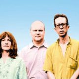 28 Apr 2011 - feat. THE FEELIES interview