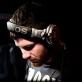 Chase Mixes 11: Azer (Radioshow 14-12-2012)