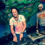 Trying Something new!! Hope you guys like it :) quick little demo mix