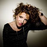 Annie Mac – BBC Radio1 (10-05-2012)