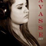 Navasse set by Maay Steil