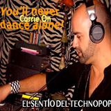 Carrie On - EL SENTÍO DEL TECHNOPOP