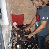 Ed Mahon's silent nu-disco