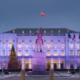 141218 Wojciech Sumliński wypowiedz po rozprawie - przed palacem namiestnikowskim