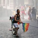 Il mio intervento per la Radio Onda d'Urto sul Gay Pride di Istanbul - 29/06/15
