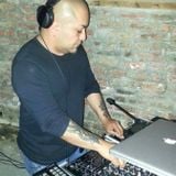 House Inc's DJ Greg Dones Mix (Soulshaker Nights 05/15/15)