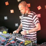 Peaking Lights (NTS x RLR Live @ Dekmantel Festival) - 1st August 2015