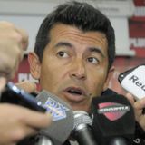 Conferencia de Jorge Almirón