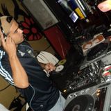 No Politics, Only Music Hosted by ENIL CARRANZA 13-08-2013