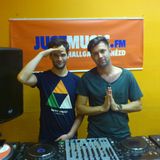 Truesounds live mix by Dandy b2b Invoice 2012.05.23.