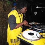 Dù Popper Deejay performance Club Six semi final 13.08.15