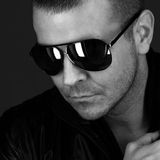 Essential Guestmix 049