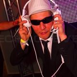 Ben West 15 Min Hands Up HUT Mix